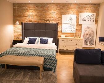 Quiboo - Braşov - Schlafzimmer