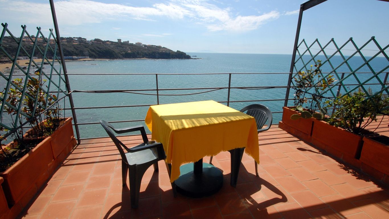 Hotel Baia Del Sorriso