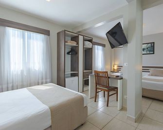 Bristol Portal do Iguaçu Hotel - Curitiba - Bedroom