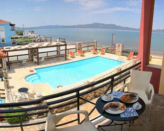 Gera Bay Studios And Apartments - Mytilini - Balkon