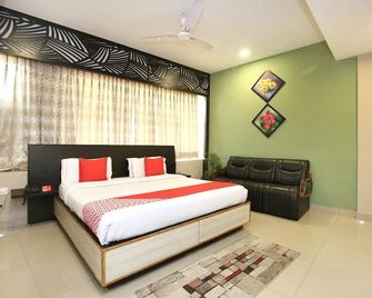 OYO 926 Hotel Nanda - לודיאנה - חדר שינה