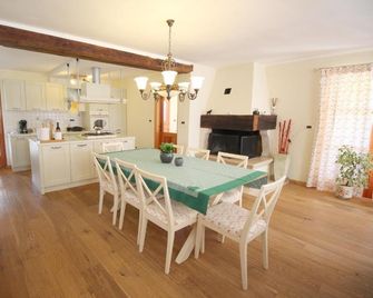 Holiday Home Valmoneda - Rovinj - Ruokailuhuone