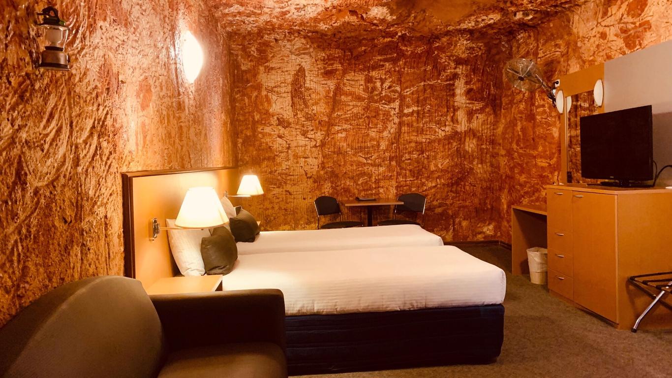 Desert Cave Hotel