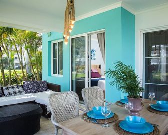 Beach Condo 2 steps from silky sand beach - Punta Cana - Patio