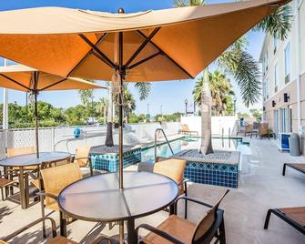 Sleep Inn and Suites - Port Charlotte - Patio