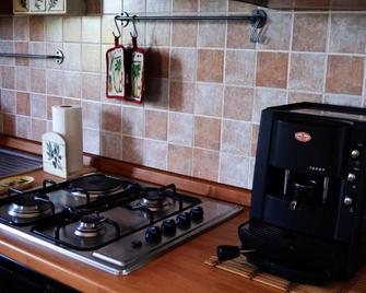 Casa Vacanze L'Agrifoglio - Montefalcione - Kitchen