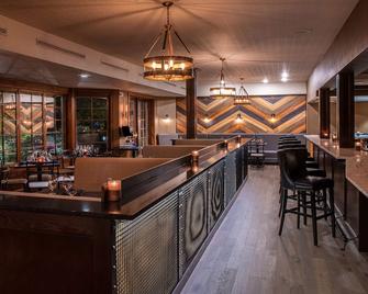 Cherry Valley Hotel - Newark - Bar