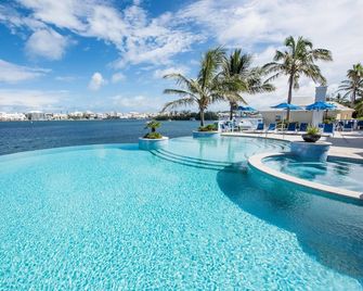 Newstead Belmont Hills Golf Resort & Spa - Mount Pleasant - Zwembad