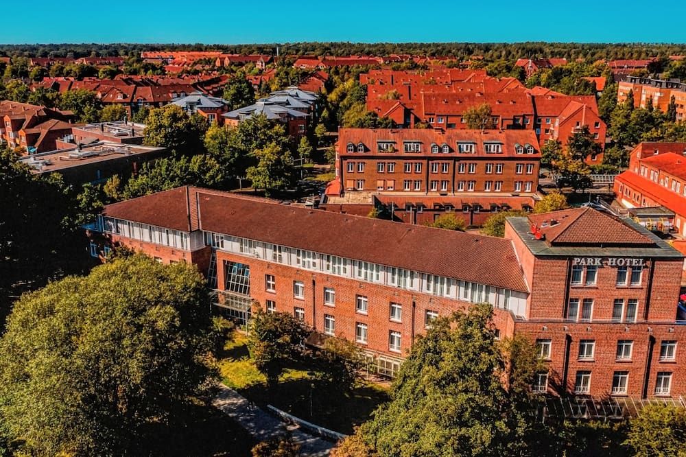 PLAZA Premium Parkhotel Norderstedt - Norderstedt