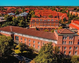 PLAZA Premium Parkhotel Norderstedt - Norderstedt