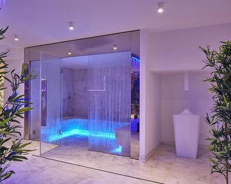 Riva Palace Hotel - Grado - Bể bơi