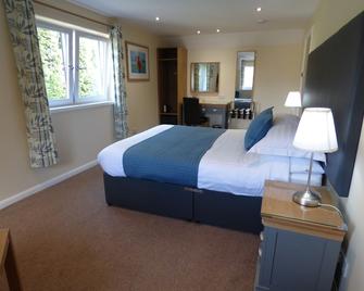 The Brevins Guest House - Fort William - Bedroom