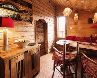 Les Chalets-Hôtel de la Croix-Fry - La Clusaz - Comedor