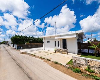 Marinus - Miyako-jima - Gebäude