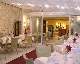 Hotel Teutschhaus - Cortina sulla Strada del Vino - Restaurante