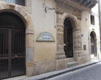 L'affittacamere La Piazzetta - Caltagirone - Vista del exterior