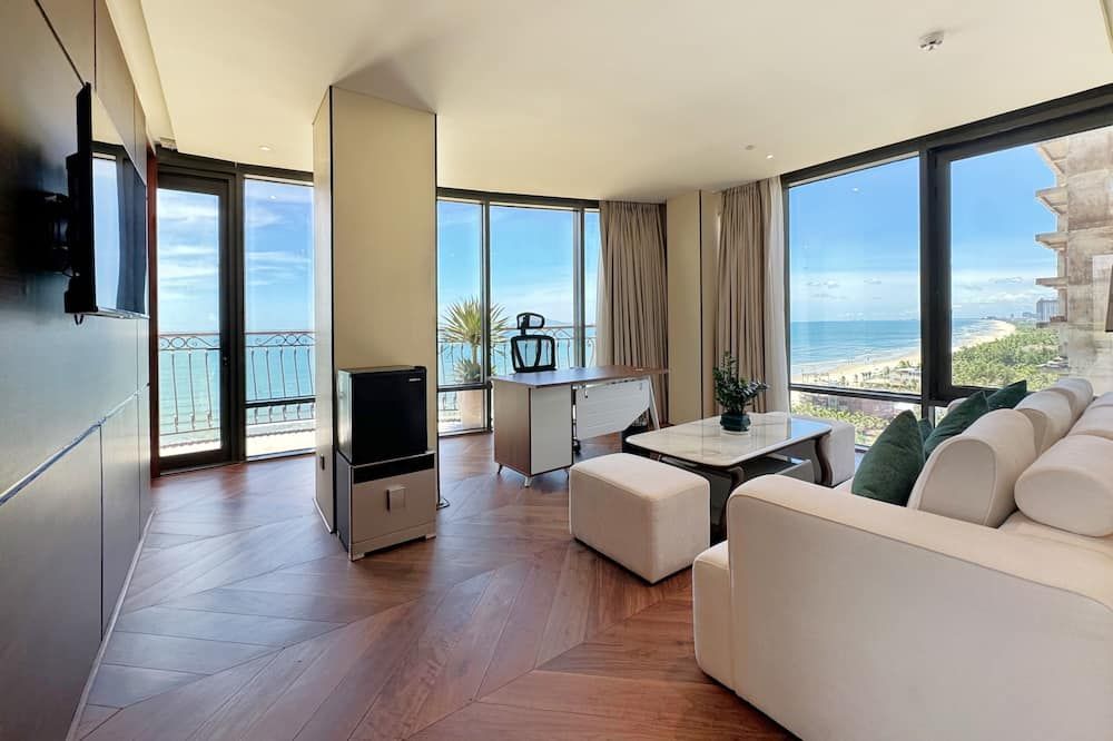 Holiday Beach Hotel Danang - דה נאנג - סלון