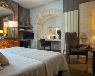 Le Prieure - Villeneuve-lès-Avignon - Habitación