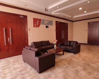 Fenix Hotel - Quito - Oleskelutila