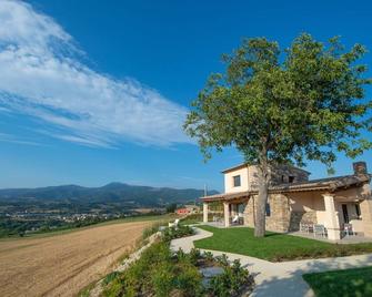 Serre Alte Landscape Luxury Rooms - Matelica - Edificio