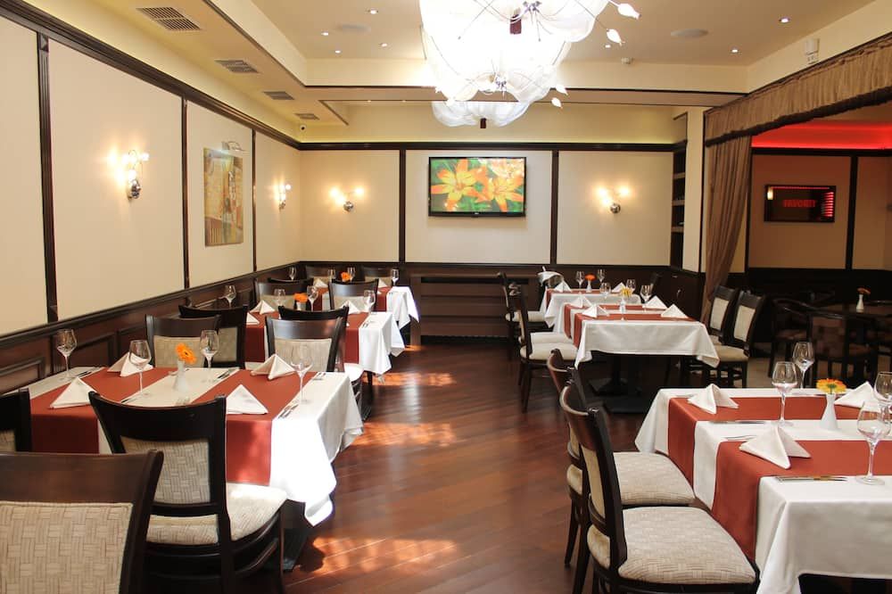 فندق فيفورت - صوفيا - مطعم