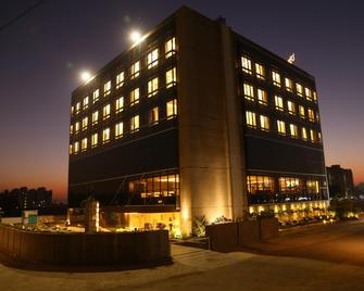 Eulogia Inn - Ahmedabad - Gebäude