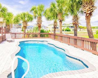 Ocean Inlet Beach Paradise Waterfront Private Pool Tiki Hut - North Myrtle Beach - Pool