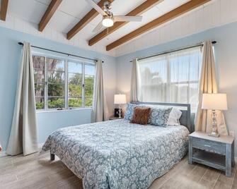 Island Gem A 2 Bedroom Villa by RedAwning - Anna Maria - Bedroom