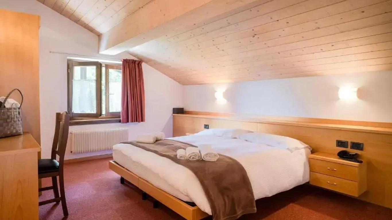 Hotel Piccola Baita