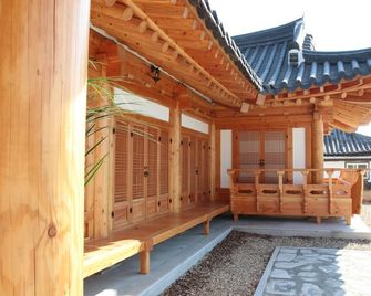Yeongam Nangjuwon - Yeongam - Edificio
