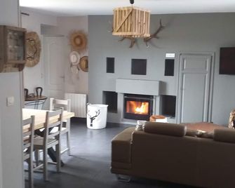 House in the country - Eu - Salon