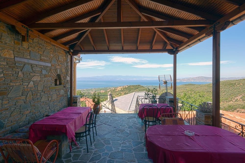 Mansion Terpou - Agios Vlasios - Restaurante