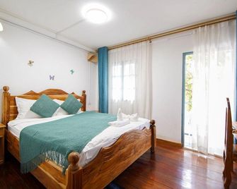 Chair Riverside Villa - Luang Prabang - Bedroom