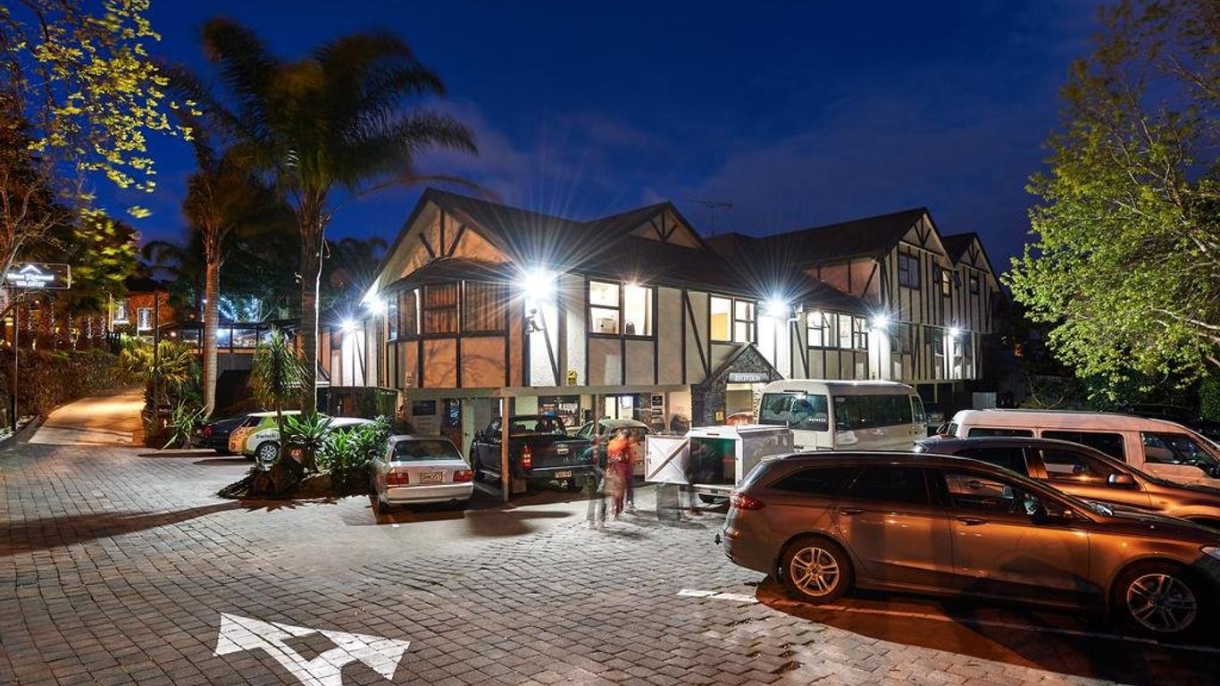Mount Richmond Hotel