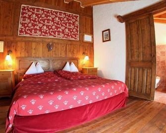 Maison Dominique - Challand-Saint-Anselme - Slaapkamer