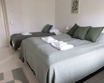 2ndhomes Central 2BR Apartment with Sauna & Balcony - Helsinki - Bedroom