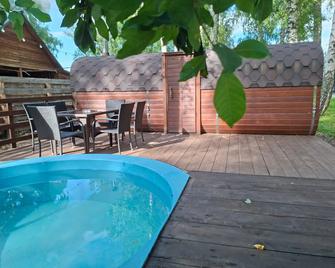 Estate Sar-Gerel Altaya - Aya - Pool