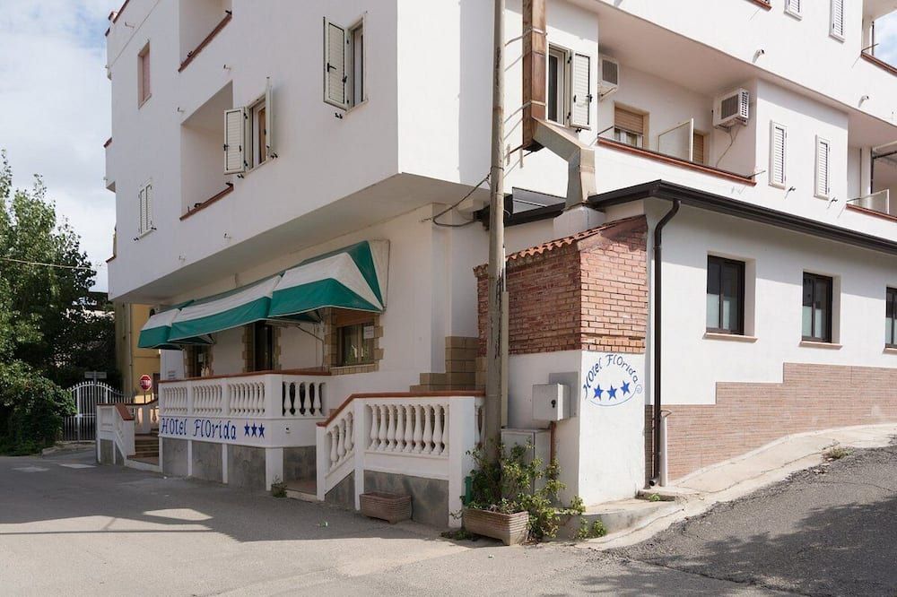 هوتل فلوريدا كابو ريزوتو