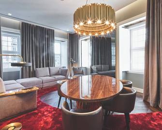 O Artista Suites by Europe - Lisbon - Living room