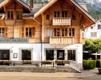 Hotel-Restaurant Valrose - Rougemont - Building