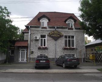 Villa Carmelita - Craiova - Edifici