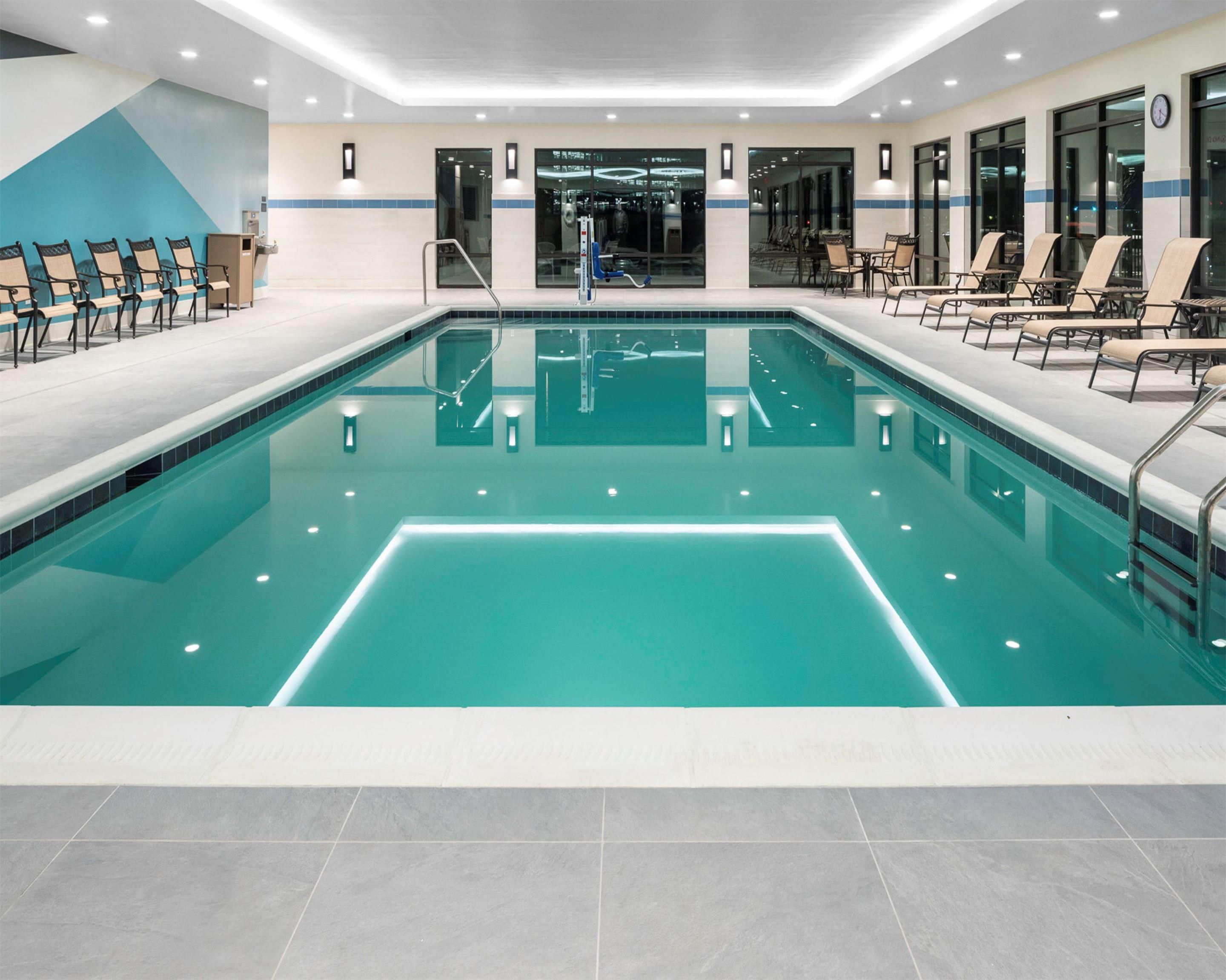 Hyatt House Allentown / Lehigh Valley - אלנטאון - בריכה