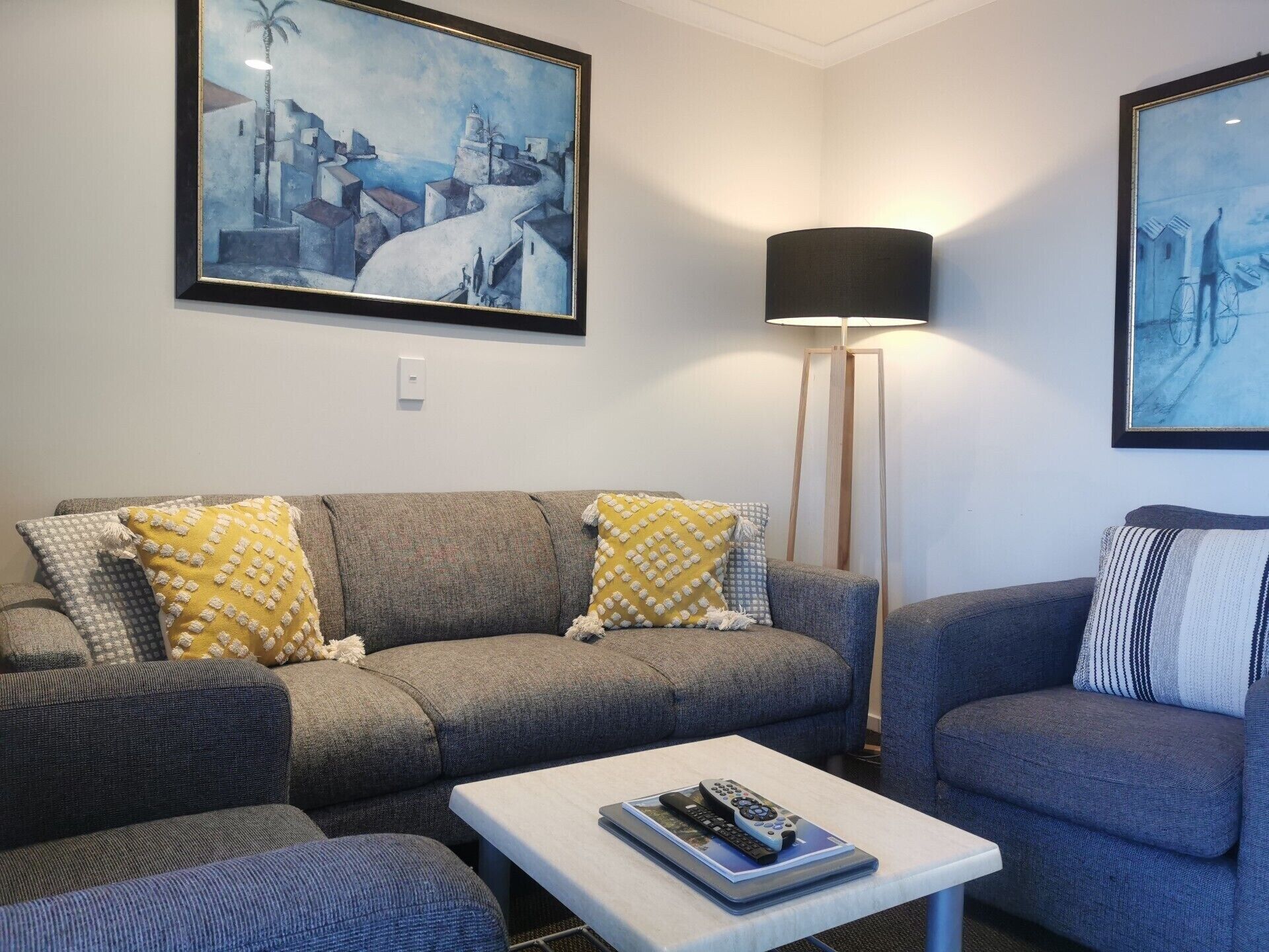 Asure Ascot Motor Inn - Taupo - Living room