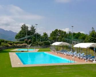 Albergo Belvedere - Minucciano - Piscina