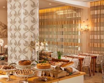 Hotel Piccolo Borgo - רומא - בופה