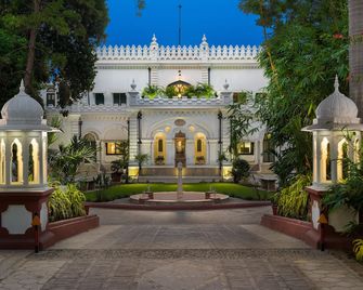 NIVAH - Morādābād - Toà nhà