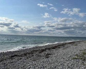 6 person holiday home in Knebel - 크네벨 - 해변