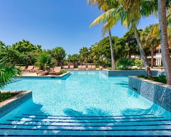Zoetry Curaçao Resort & Spa - All Inclusive - ווילמסטאד - בריכה
