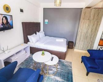 Lux Suites Nairobi House Naivasha - Naivasha - Bedroom