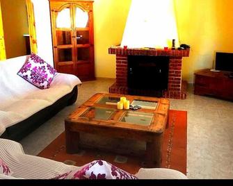 Villa Palmera Retreat - Elche - Sala de estar